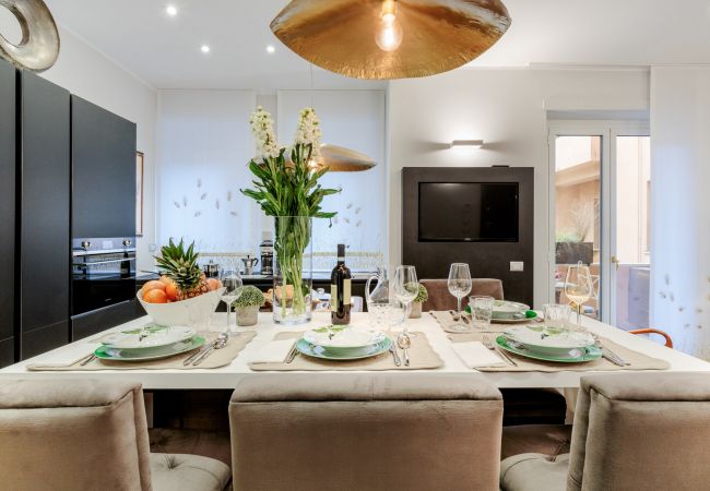 Апартаменты на Lucca - PALACE VIEW PENTHOUSE modern luxury in Lucca Апартаменты на Lucca - PALACE VIEW PENTHOUSE modern luxury in Lucca