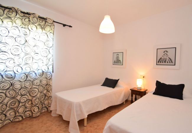 Шале на Playa de Muro - Ca Na Coloma 145 fantástica villa con barbacoa, billar, ping pong y WiFi Шале на Playa de Muro - Ca Na Coloma 145 fantástica villa con barbacoa, billar, ping pong y WiFi