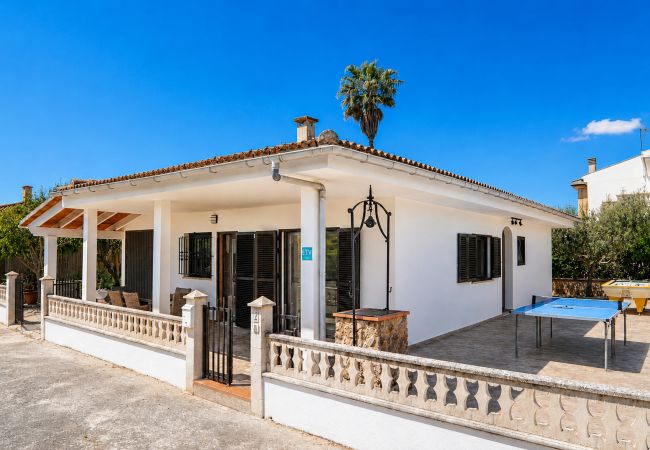 Шале на Playa de Muro - Ca Na Coloma 145 fantástica villa con barbacoa, billar, ping pong y WiFi