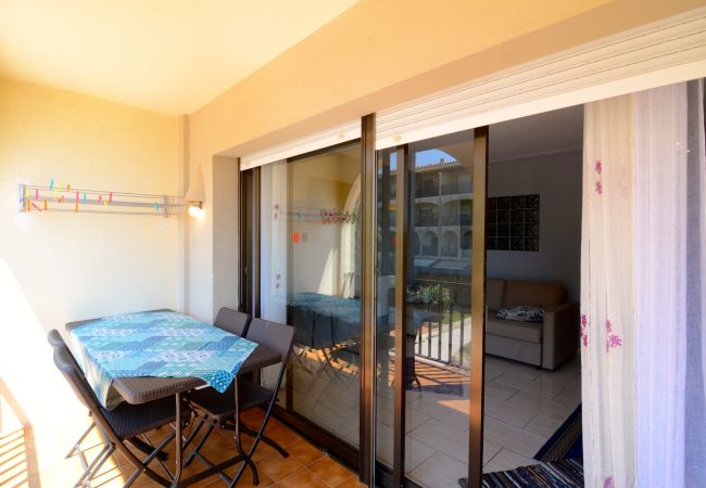 Апартаменты на Estartit - JARDINS DEL MAR 006 Апартаменты на Estartit - JARDINS DEL MAR 006