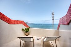 Дом на Лас Пальмас де Гран Канариа / Las Palmas de Gran Canaria - Nice beach views with terrace By CanariasGetaway 