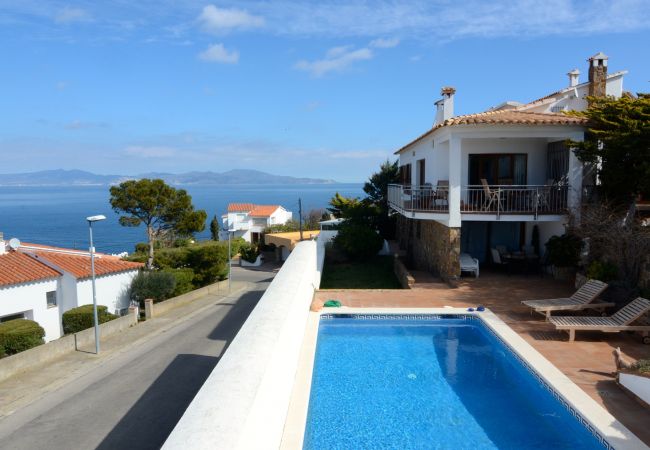 Вилла на L'Escala - VILLA GARBINELL Вилла на L'Escala - VILLA GARBINELL