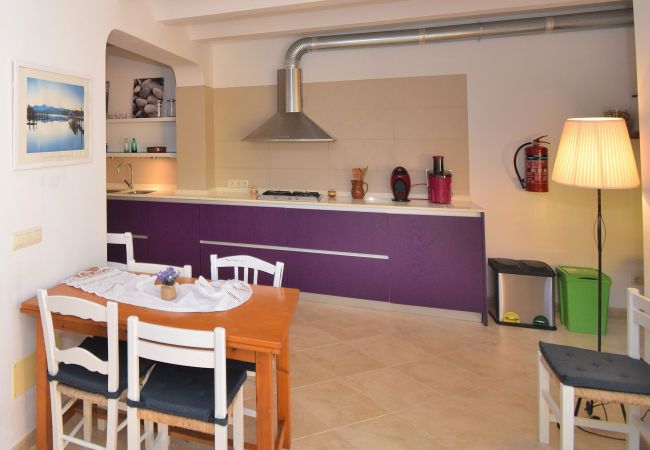 Дом на Muro - Casa de Pueblo 015 con piscina privada, jardín, terraza, barbacoa y WiFi Дом на Muro - Casa de Pueblo 015 con piscina privada, jardín, terraza, barbacoa y WiFi