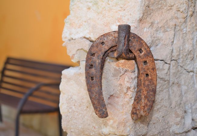 Дом на Muro - Casa de Pueblo 015 con piscina privada, jardín, terraza, barbacoa y WiFi Дом на Muro - Casa de Pueblo 015 con piscina privada, jardín, terraza, barbacoa y WiFi