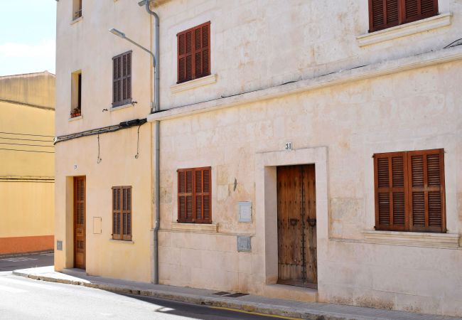 Дом на Muro - Casa de Pueblo 015 con piscina privada, jardín, terraza, barbacoa y WiFi Дом на Muro - Casa de Pueblo 015 con piscina privada, jardín, terraza, barbacoa y WiFi