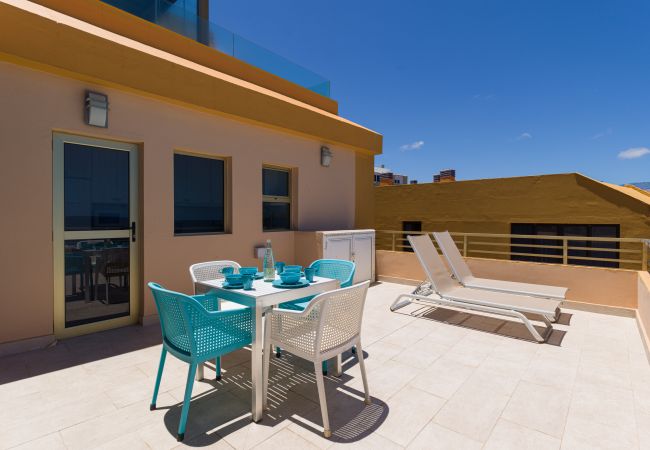 Дом на Лас Пальмас де Гран Канариа / Las Palmas de Gran Canaria -  Mirador de Las Canteras Terrace&Pool By Getaway  Дом на Лас Пальмас де Гран Канариа / Las Palmas de Gran Canaria -  Mirador de Las Canteras Terrace&Pool By Getaway