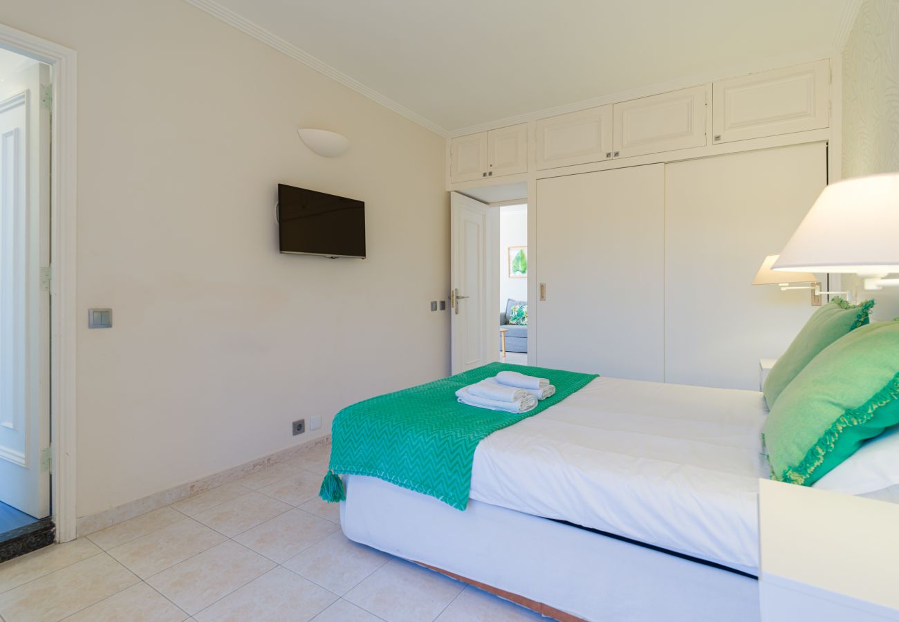 Дом на Лас Пальмас де Гран Канариа / Las Palmas de Gran Canaria -  Mirador de Las Canteras Terrace&Pool By Getaway  Дом на Лас Пальмас де Гран Канариа / Las Palmas de Gran Canaria -  Mirador de Las Canteras Terrace&Pool By Getaway