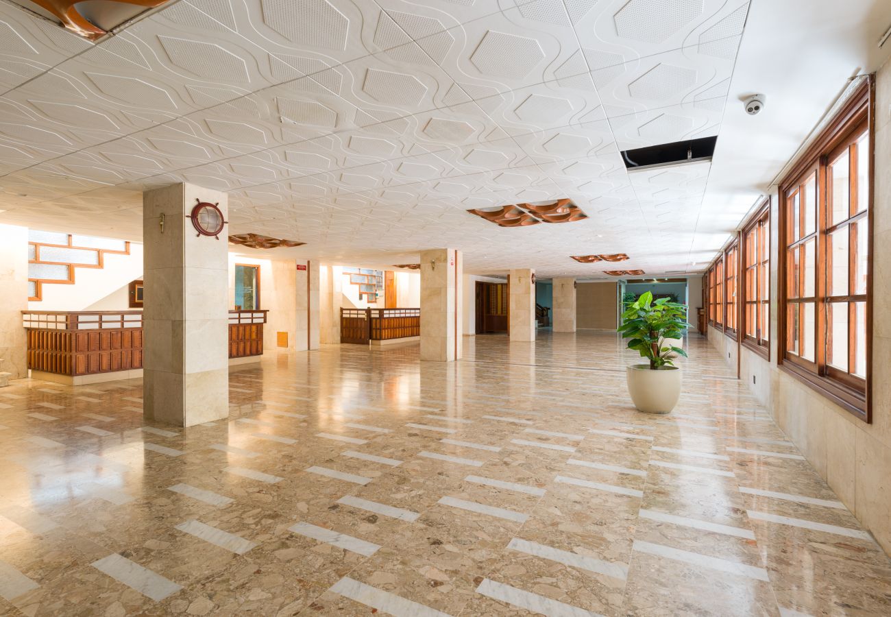 Дом на Лас Пальмас де Гран Канариа / Las Palmas de Gran Canaria -  Mirador de Las Canteras Terrace&Pool By Getaway  Дом на Лас Пальмас де Гран Канариа / Las Palmas de Gran Canaria -  Mirador de Las Canteras Terrace&Pool By Getaway