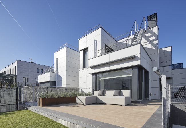 Дом на San Sebastián - Fotos VILLA ALIMAR Дом на San Sebastián - Fotos VILLA ALIMAR