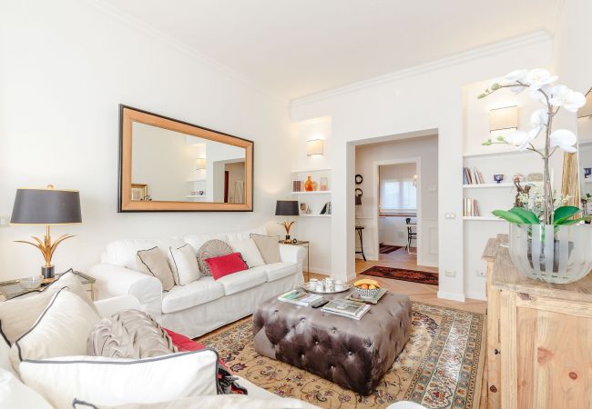 Апартаменты на Lucca - 2 bedrooms, Terrace and Private Parking in Lucca Апартаменты на Lucca - 2 bedrooms, Terrace and Private Parking in Lucca