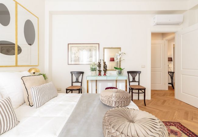 Апартаменты на Lucca - 2 bedrooms, Terrace and Private Parking in Lucca Апартаменты на Lucca - 2 bedrooms, Terrace and Private Parking in Lucca