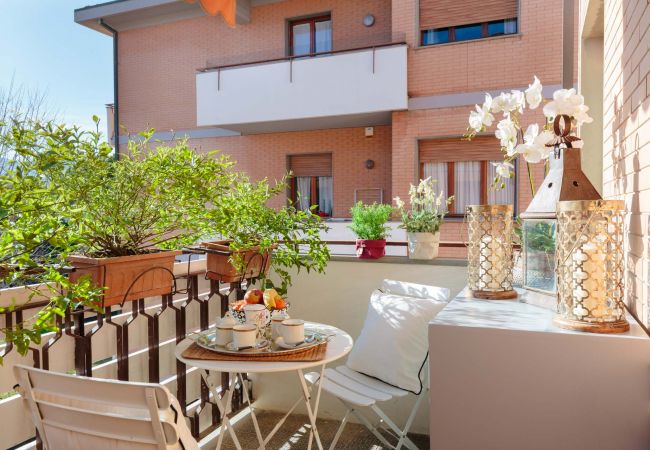 Апартаменты на Lucca - 2 bedrooms, Terrace and Private Parking in Lucca Апартаменты на Lucca - 2 bedrooms, Terrace and Private Parking in Lucca