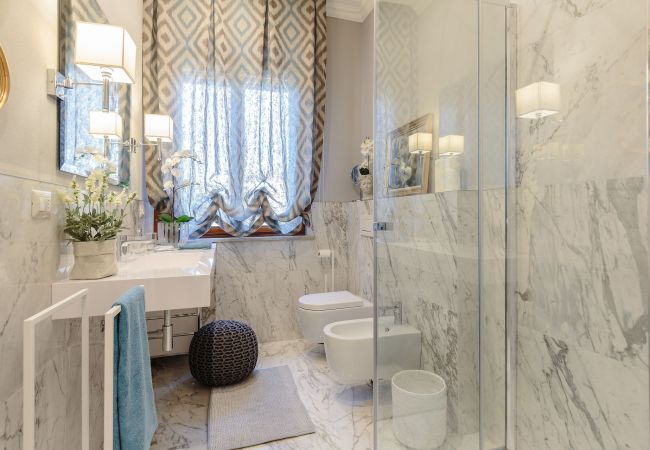 Апартаменты на Lucca - 2 bedrooms, Terrace and Private Parking in Lucca Апартаменты на Lucca - 2 bedrooms, Terrace and Private Parking in Lucca