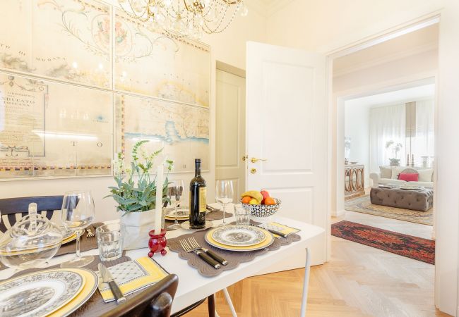 Апартаменты на Lucca - 2 bedrooms, Terrace and Private Parking in Lucca Апартаменты на Lucca - 2 bedrooms, Terrace and Private Parking in Lucca