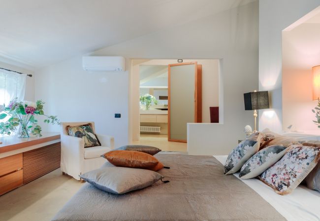Вилла на Montecarlo - 10 Bedrooms Villa in Lucca, SPA, Panoramic Pool Вилла на Montecarlo - 10 Bedrooms Villa in Lucca, SPA, Panoramic Pool