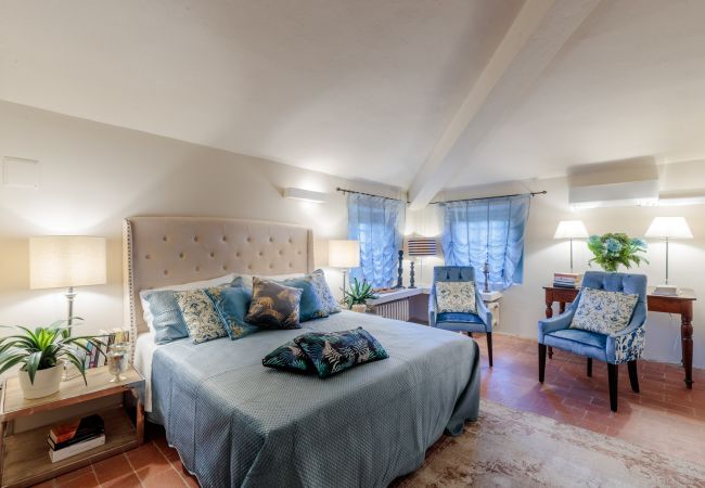 Вилла на Montecarlo - 10 Bedrooms Villa in Lucca, SPA, Panoramic Pool Вилла на Montecarlo - 10 Bedrooms Villa in Lucca, SPA, Panoramic Pool