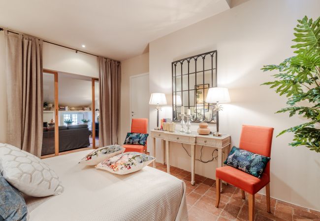 Вилла на Montecarlo - 10 Bedrooms Villa in Lucca, SPA, Panoramic Pool Вилла на Montecarlo - 10 Bedrooms Villa in Lucca, SPA, Panoramic Pool