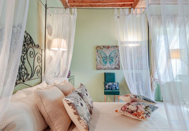 Вилла на Montecarlo - 10 Bedrooms Villa in Lucca, SPA, Panoramic Pool Вилла на Montecarlo - 10 Bedrooms Villa in Lucca, SPA, Panoramic Pool