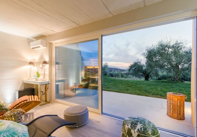 Вилла на Montecarlo - 10 Bedrooms Villa in Lucca, SPA, Panoramic Pool Вилла на Montecarlo - 10 Bedrooms Villa in Lucca, SPA, Panoramic Pool