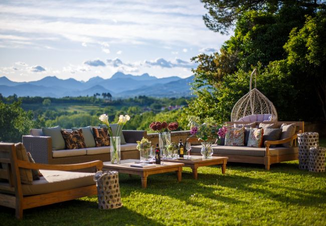 Вилла на Montecarlo - 10 Bedrooms Villa in Lucca, SPA, Panoramic Pool Вилла на Montecarlo - 10 Bedrooms Villa in Lucca, SPA, Panoramic Pool