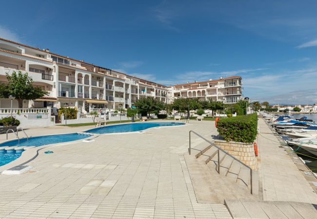 Вилла на Empuriabrava - Empuriabrava Вилла на Empuriabrava - Empuriabrava