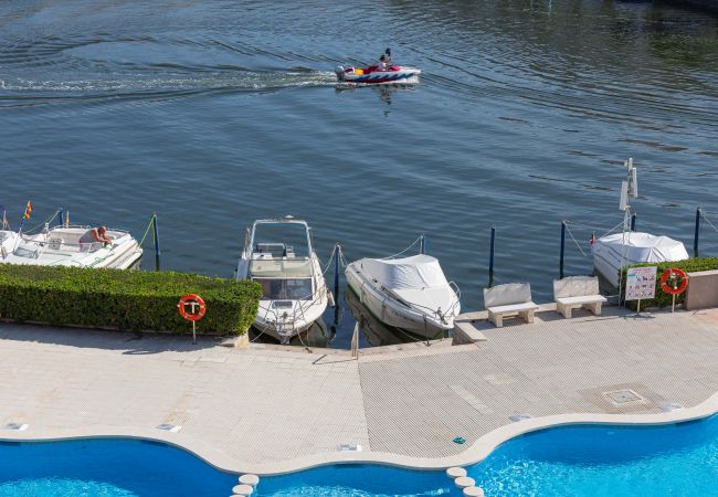 Вилла на Empuriabrava - Empuriabrava Вилла на Empuriabrava - Empuriabrava
