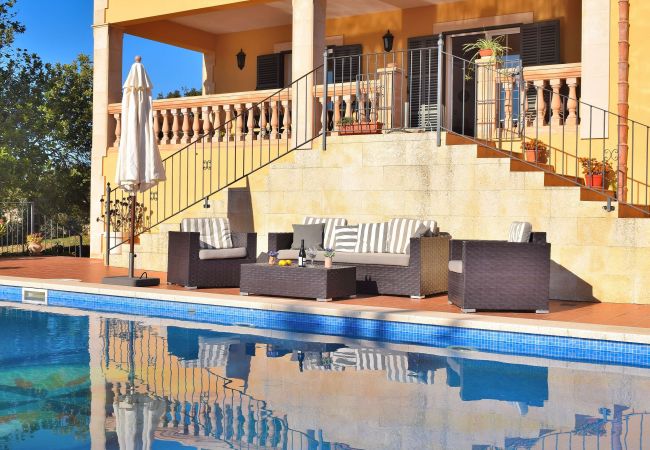 Особняк на Cas Concos - Can Claret Gran 176 maravillosa villa con piscina privada, gran terraza, aire acondicionado y WiFi Особняк на Cas Concos - Can Claret Gran 176 maravillosa villa con piscina privada, gran terraza, aire acondicionado y WiFi