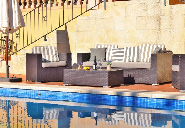 Особняк на Cas Concos - Can Claret Gran 176 maravillosa villa con piscina privada, gran terraza, aire acondicionado y WiFi Особняк на Cas Concos - Can Claret Gran 176 maravillosa villa con piscina privada, gran terraza, aire acondicionado y WiFi