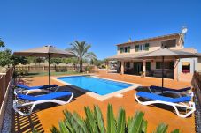 Особняк на Santa Margalida - Ballester 034 fantástica finca con piscina privada, gran terraza, barbacoa y aire acondicionado