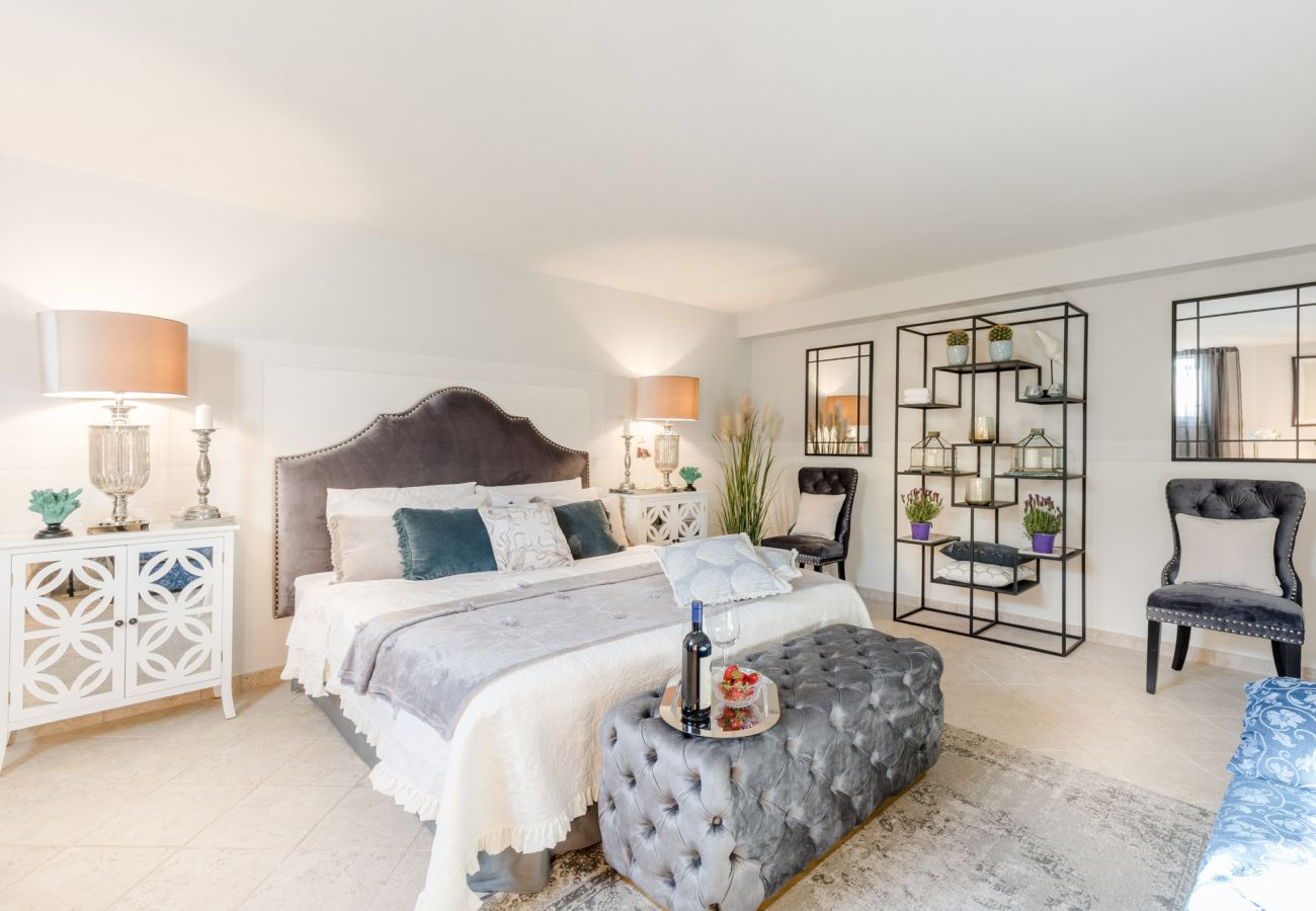 Вилла на Viareggio - The Luxury Beach Villa with shared Swimming Pool, between Viareggio and Torre del Lago Puccini Вилла на Viareggio - The Luxury Beach Villa with shared Swimming Pool, between Viareggio and Torre del Lago Puccini
