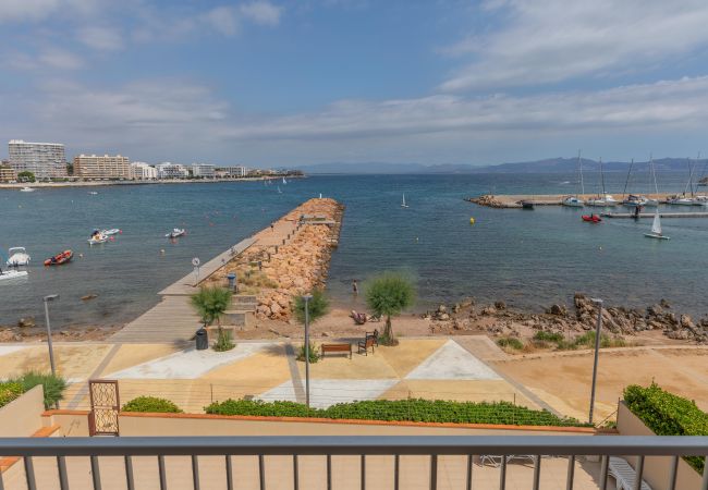 Вилла на L'Escala - Escala Vista Mar Вилла на L'Escala - Escala Vista Mar