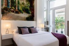 Апартаменты на Валенсия город / Valencia - Suite Casco Antiguo | 4 Viajeros | AC WiFi | Exclusivo