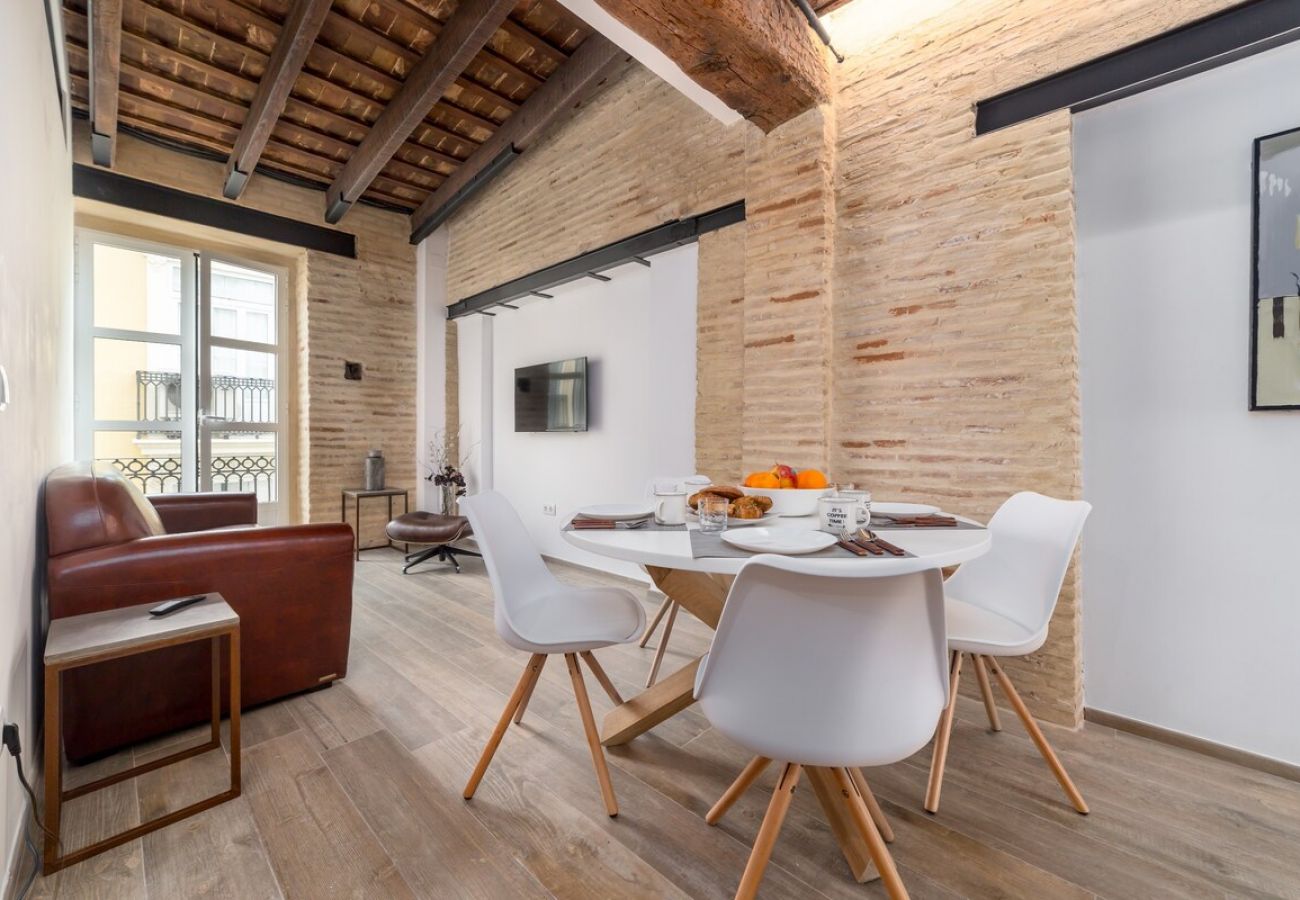 Апартаменты на Валенсия город / Valencia -  CATHEDRAL LUXURY TERRACE FLAT 2BR,2BA, A\C,Wifi