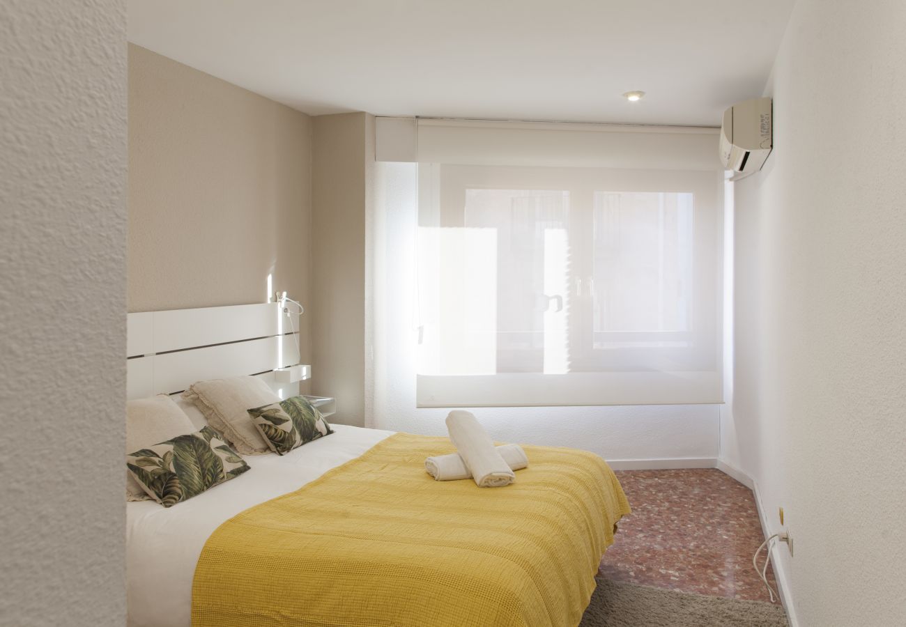Апартаменты на Валенсия город / Valencia - The Torres de Quart Apartment I by Florit Flats