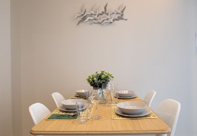 Апартаменты на Valencia - THE PORT SUITES APARTMENTS 1  Апартаменты на Valencia - THE PORT SUITES APARTMENTS 1