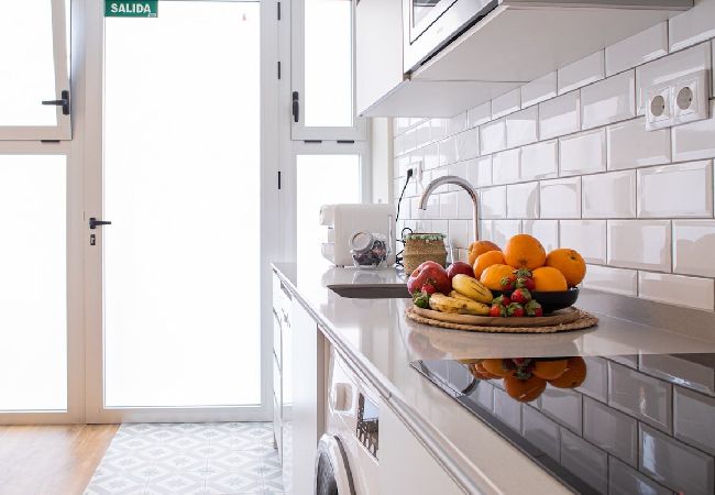 Квартира-студия на Валенсия город / Valencia - THE PORT SUITES APARTMENTS 4  Квартира-студия на Валенсия город / Valencia - THE PORT SUITES APARTMENTS 4