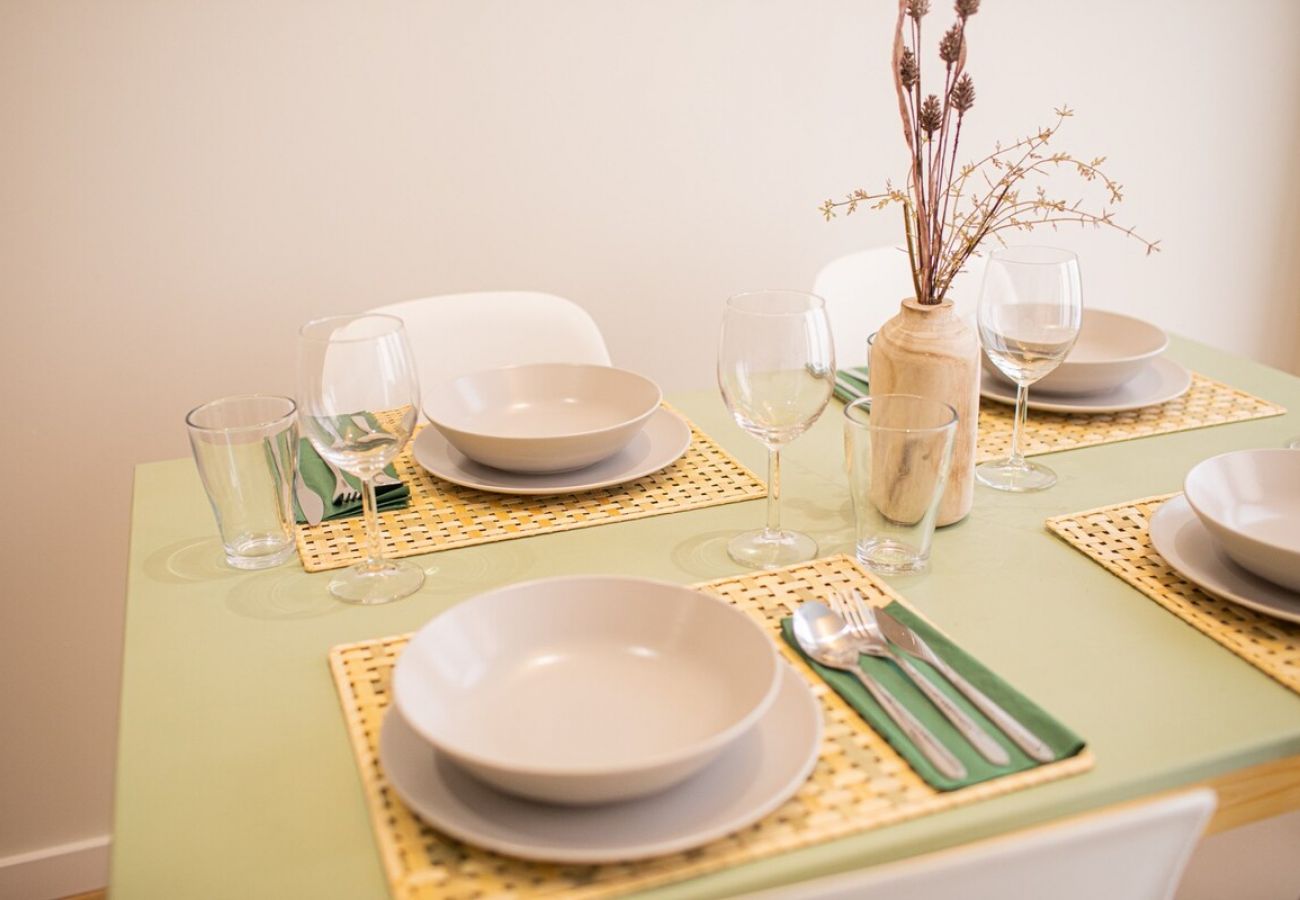 Квартира-студия на Валенсия город / Valencia - THE PORT SUITES APARTMENTS 4  Квартира-студия на Валенсия город / Valencia - THE PORT SUITES APARTMENTS 4