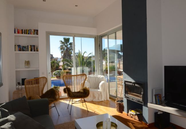 Вилла на L'Escala - VILLA PONENT Вилла на L'Escala - VILLA PONENT