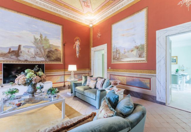 Апартаменты на Lucca - Grand 3 bedrooms Apartment with elevator inside the walls of Lucca Апартаменты на Lucca - Grand 3 bedrooms Apartment with elevator inside the walls of Lucca