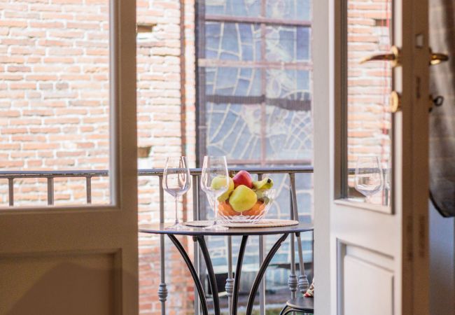 Апартаменты на Lucca - Contemporary 4 bedrooms 4 bathrooms Apartment Апартаменты на Lucca - Contemporary 4 bedrooms 4 bathrooms Apartment