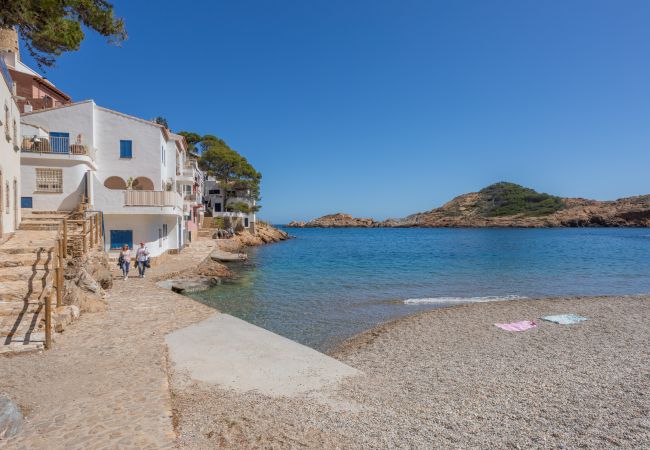 Апартаменты на Begur - Sa Tuna Apt Апартаменты на Begur - Sa Tuna Apt