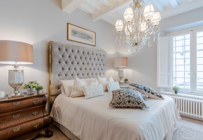 Апартаменты на Lucca - Luxury Apartment with Private Garden inside Lucca Апартаменты на Lucca - Luxury Apartment with Private Garden inside Lucca