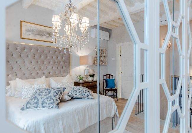 Апартаменты на Lucca - Luxury Apartment with Private Garden inside Lucca Апартаменты на Lucca - Luxury Apartment with Private Garden inside Lucca