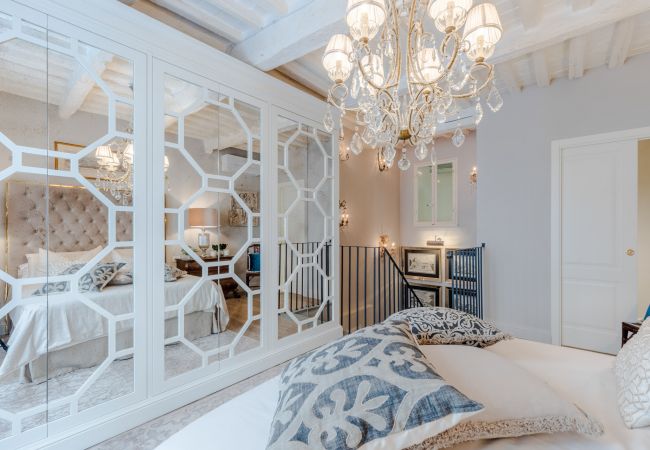 Апартаменты на Lucca - Luxury Apartment with Private Garden inside Lucca Апартаменты на Lucca - Luxury Apartment with Private Garden inside Lucca