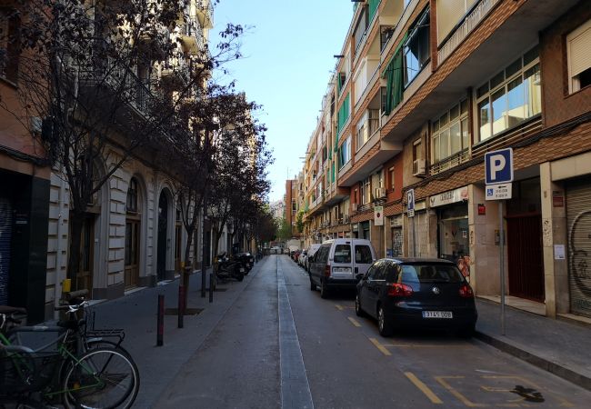 Апартаменты на Barcelona - ATIC, PRIVATE TERRACE, 2 BEDROOMS Апартаменты на Barcelona - ATIC, PRIVATE TERRACE, 2 BEDROOMS