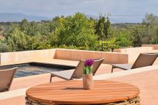 Дом на Llubi - Casa Bernadi 259 fantástica casa con piscina privada, impresionantes vistas, barbacoa y WiFI