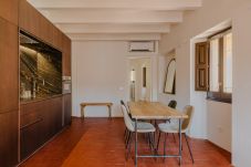 Апартаменты на Жирона / Girona - SC 0.1