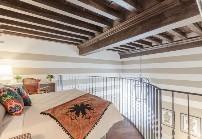 Апартаменты на Lucca - Casa Edgar, elegant and classy first floor apartment inside the walls of Lucca Апартаменты на Lucca - Casa Edgar, elegant and classy first floor apartment inside the walls of Lucca