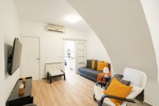 Шале на Мадрид город / Madrid - Chalet Ciudad Lineal 3HH M (MIS57)