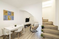 Шале на Мадрид город / Madrid - Chalet Ciudad Lineal 3HH M (MIS57)